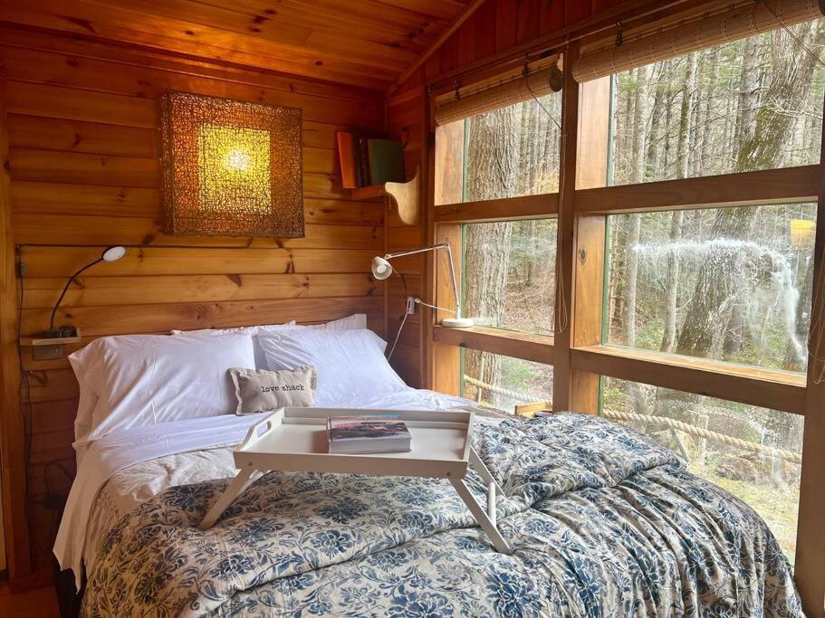 Private Mtn Love Shack W/ Fast Wifi, Bbq & View Franklin Kültér fotó