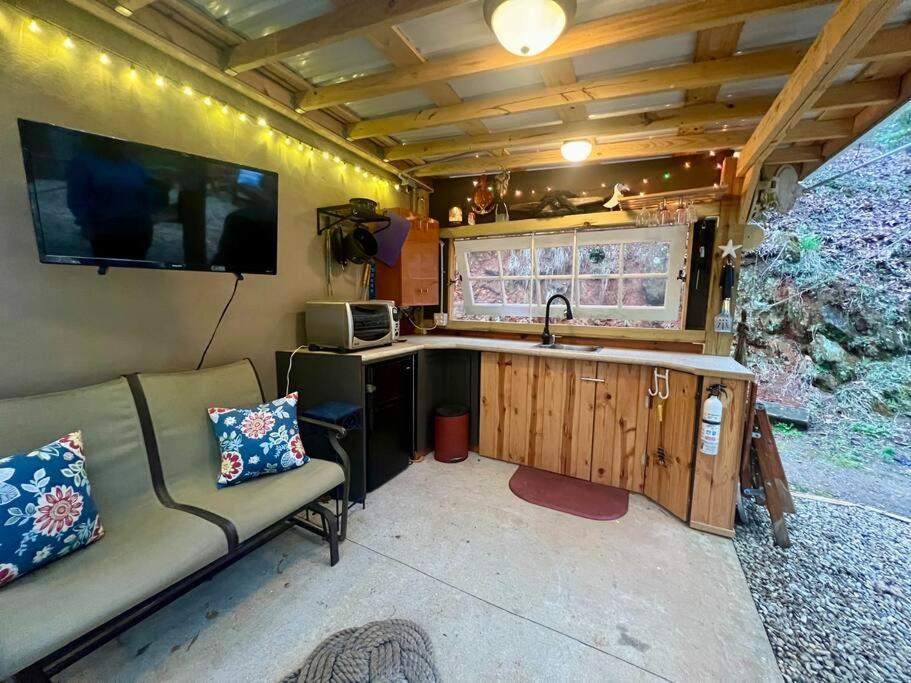 Private Mtn Love Shack W/ Fast Wifi, Bbq & View Franklin Kültér fotó
